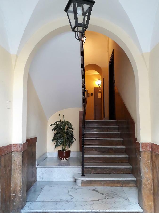 Toberto Apartment Рим Экстерьер фото
